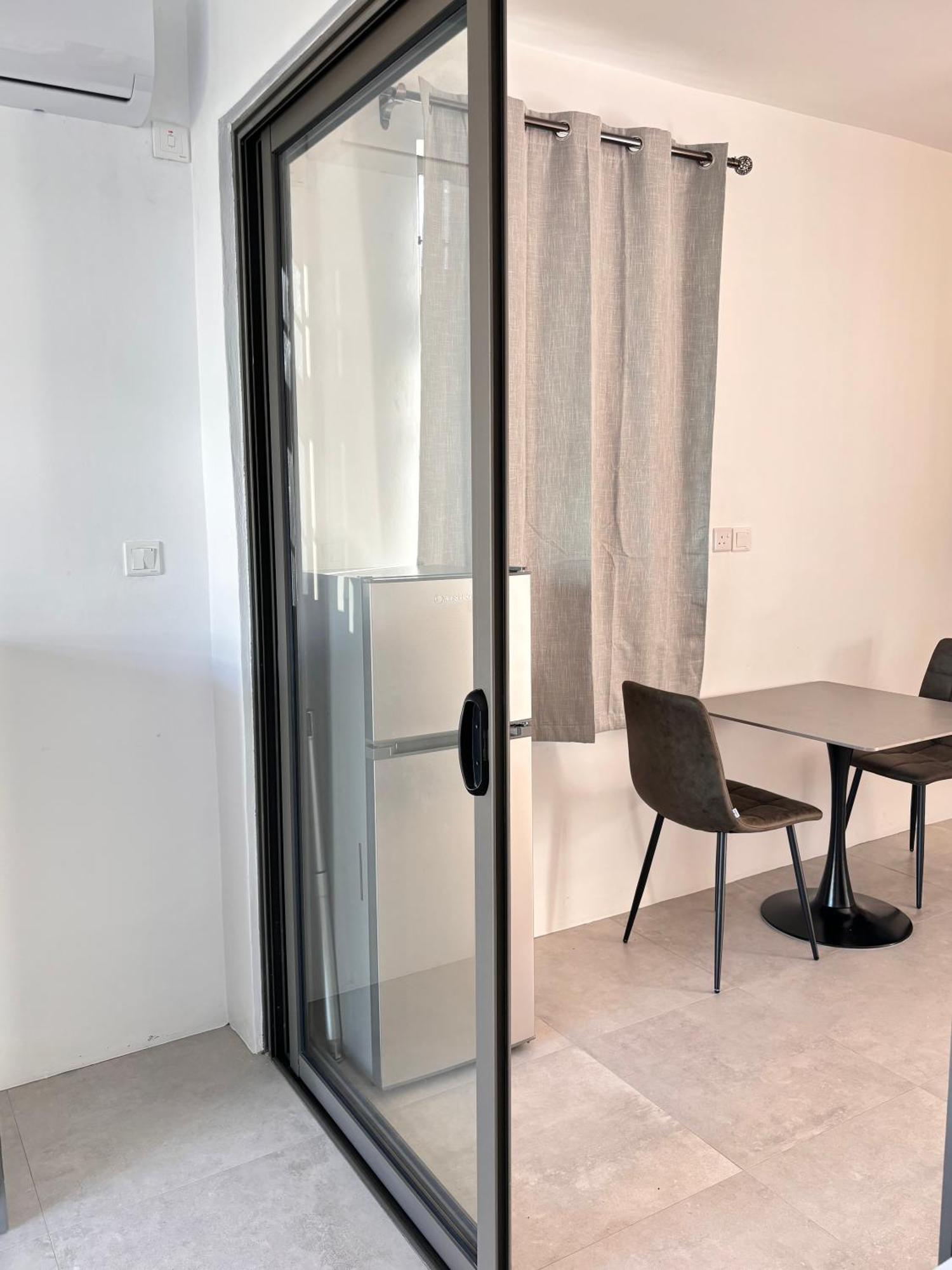 Maison Mont Choisy - One Or Two Bedrooms Apartment Trou aux Biches Exterior foto